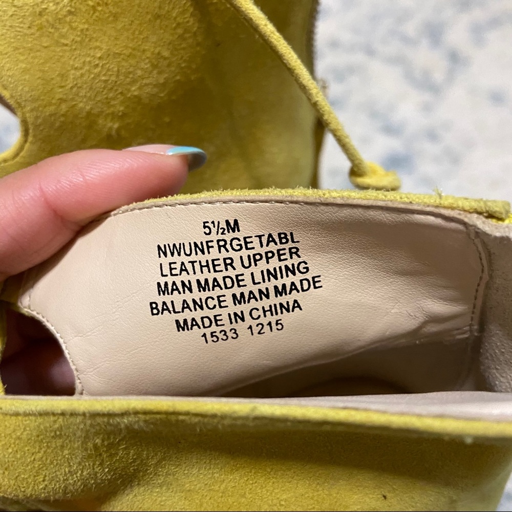 Nine West - Picture 3 of 5